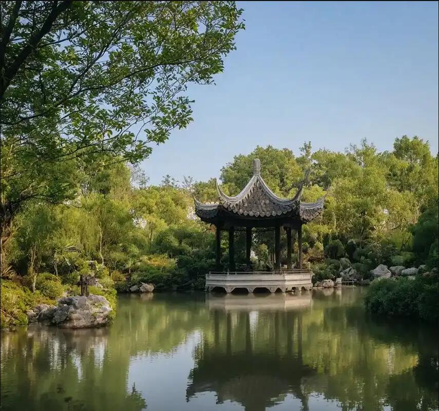 舞钢斑驳餐饮有限公司